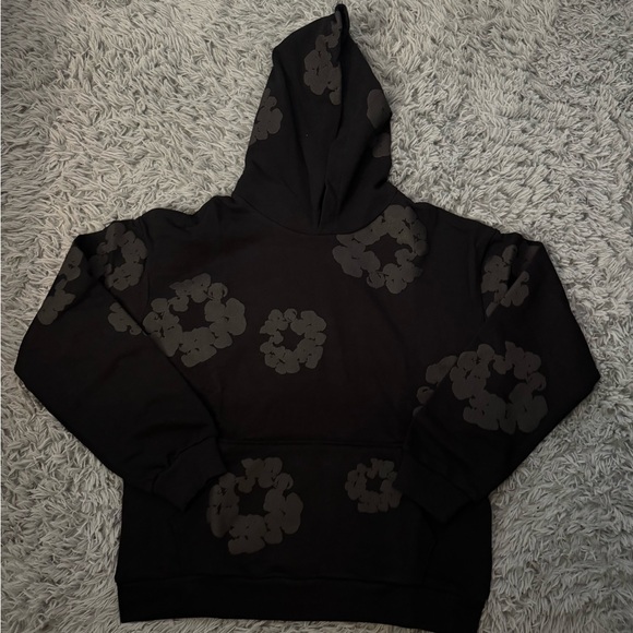 Denim Tear Cotton Wreath Hoodie “Black” - Picture 1 of 3